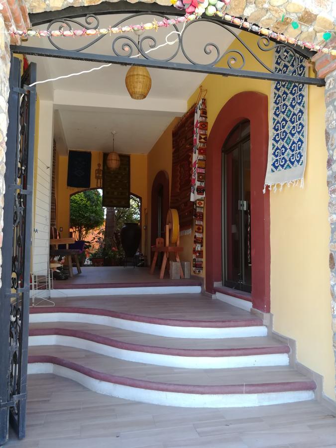 Teocalli Teotitlán del Valle Exterior foto